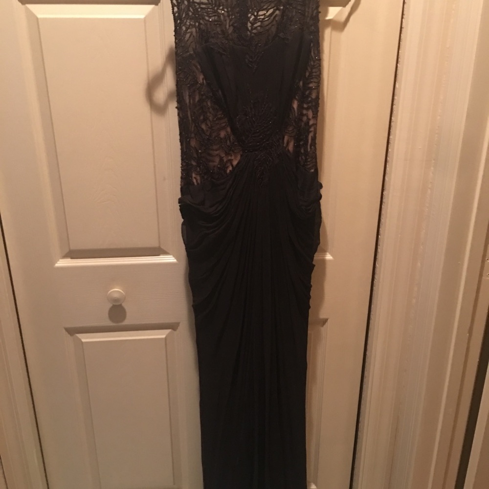 Beautiful formal gown by Tardashi Shoji